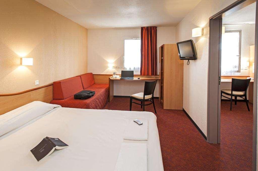 Brit Hotel Confort Montauban Kamer foto